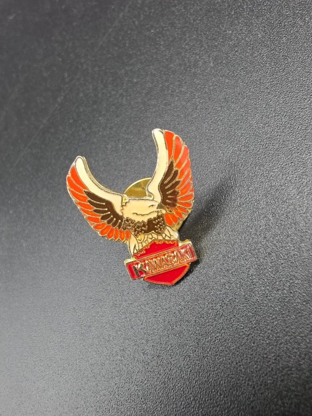 Vintage Kawasaki Motorcycles Eagle White Red Orange Metal Pin Rare